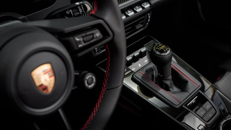 高回転自然吸気エンジン×MT×カブリオレ　新型ポルシェ911 GT3 S/C
