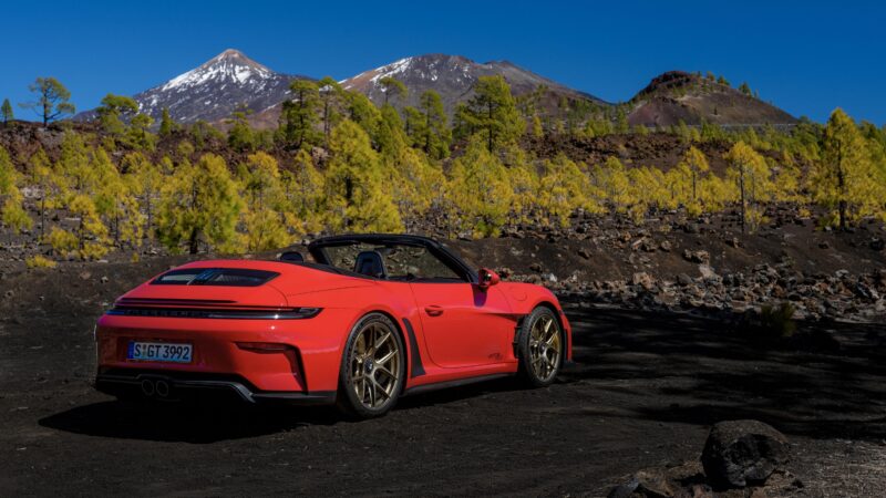 高回転自然吸気エンジン×MT×カブリオレ　新型ポルシェ911 GT3 S/C