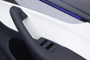 モデルY ロングレンジ 4WD