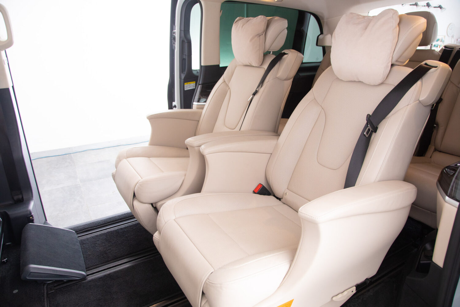 V220d アバンギャルド ロング