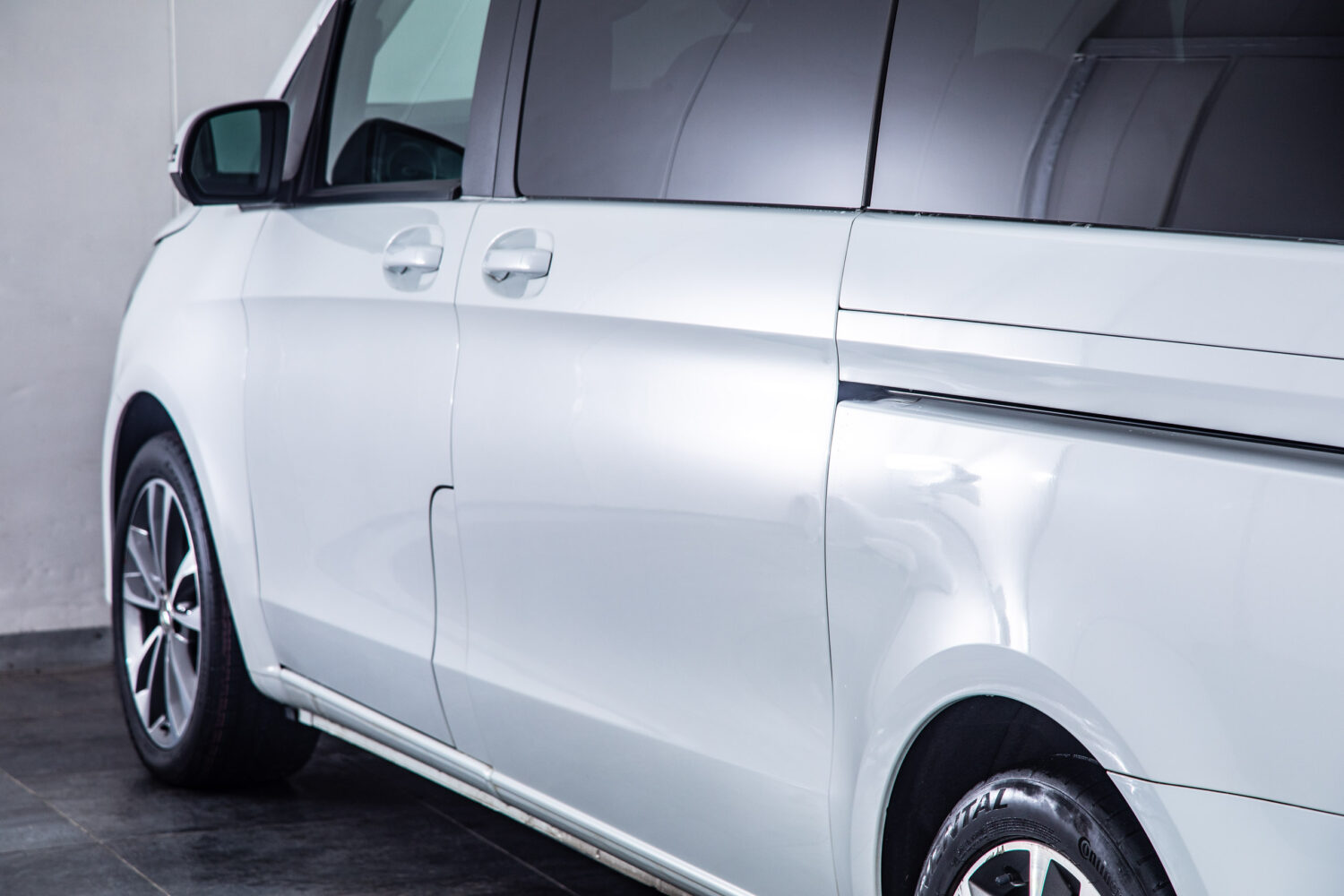 V220d アバンギャルド ロング