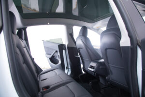 モデルY パフォーマンス 4WD