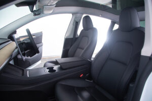 モデルY パフォーマンス 4WD