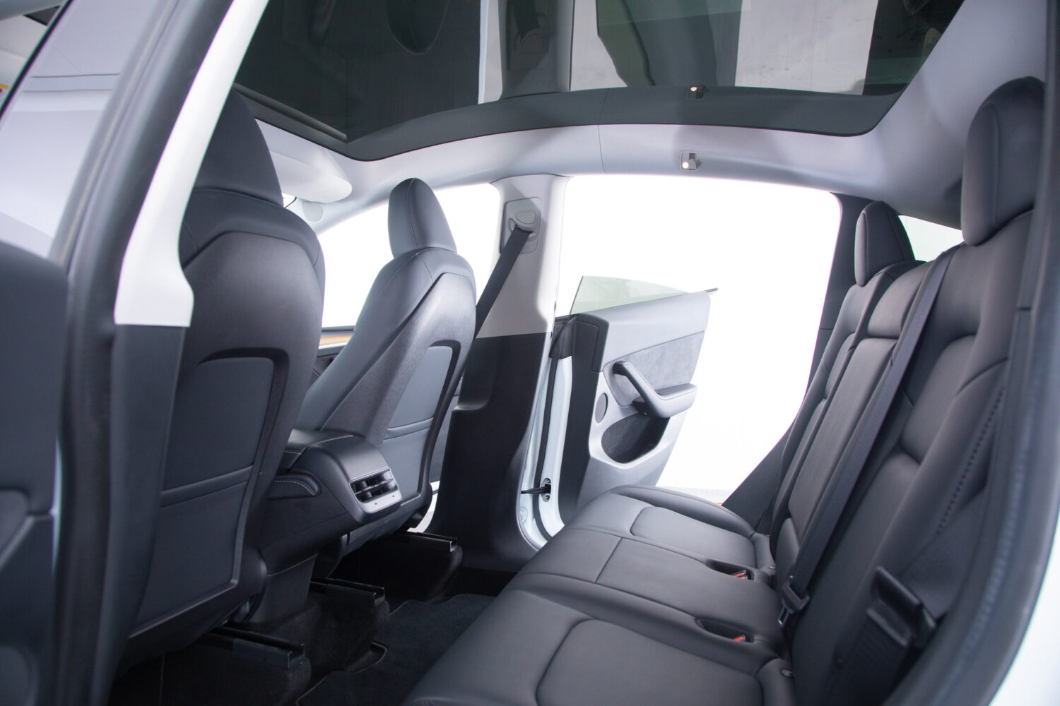 モデルY パフォーマンス 4WD