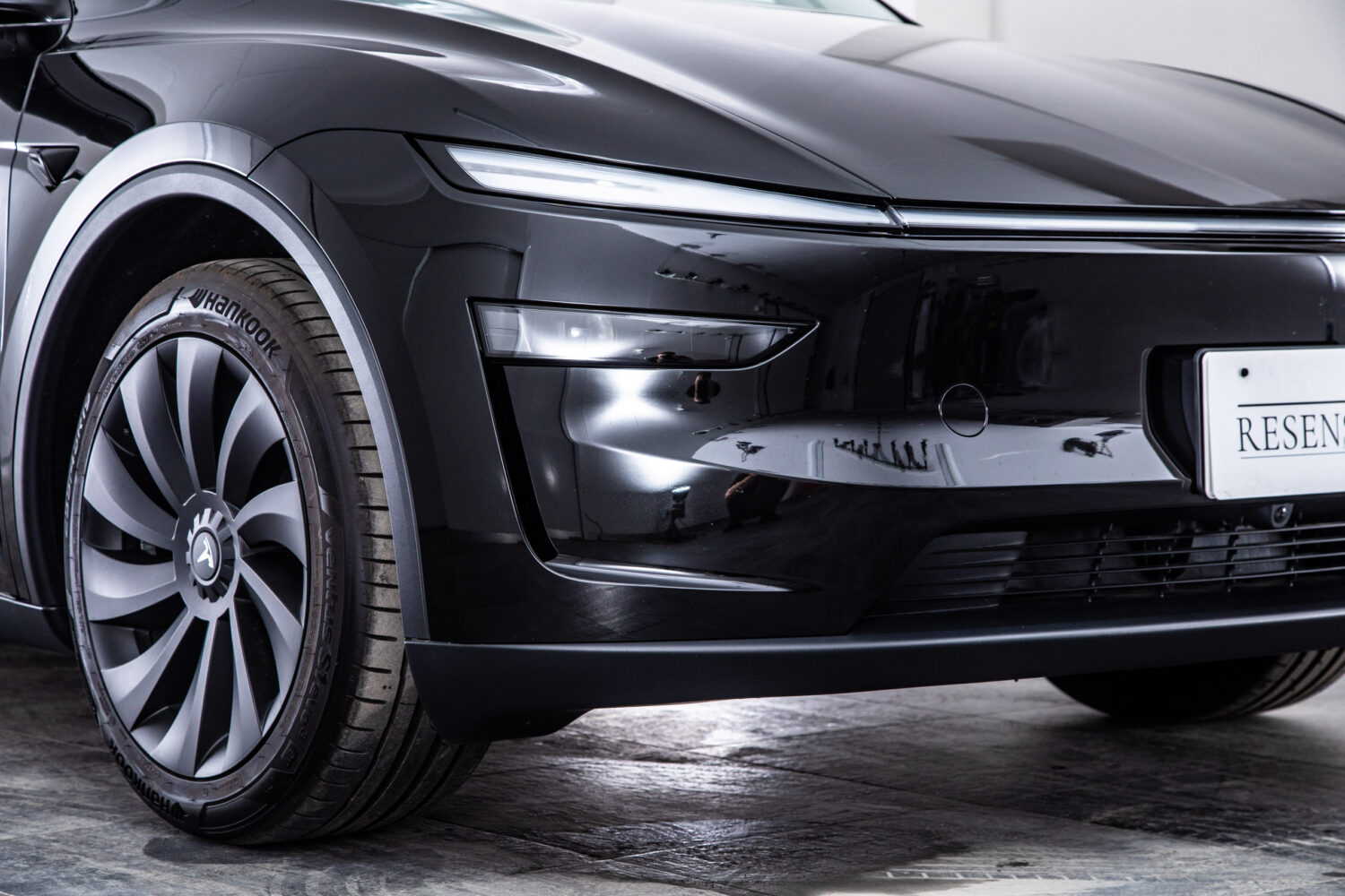 モデルY ロングレンジ 4WD