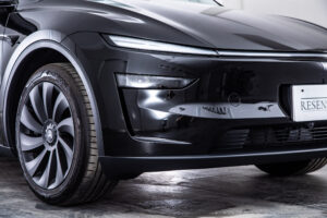 モデルY ロングレンジ 4WD