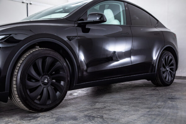 モデルY ロングレンジ 4WD