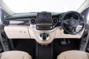 V220d アバンギャルド ロング