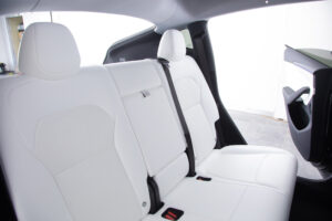 モデルY ロングレンジ 4WD