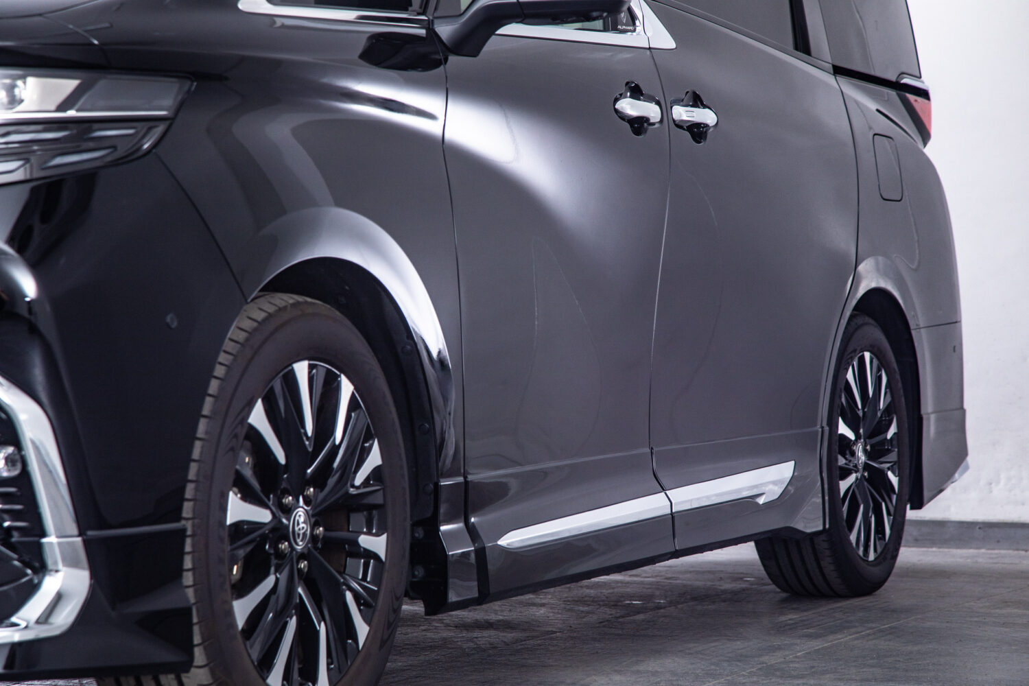 アルファード スぺーシャスラウンジ HEV2.5 4WD