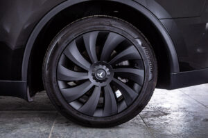 モデルY ロングレンジ 4WD