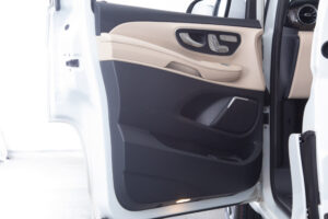 V220d アバンギャルド ロング