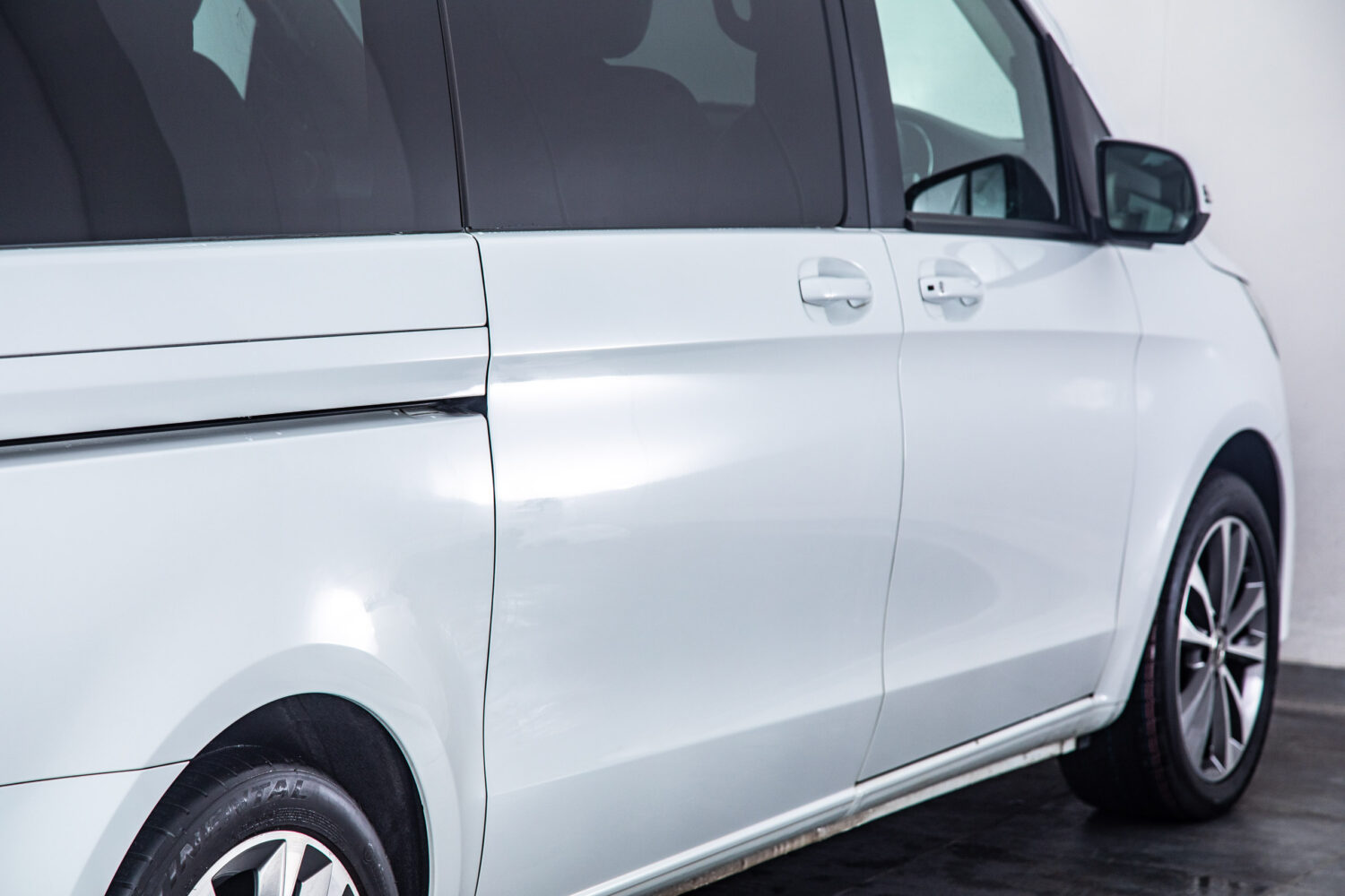 V220d アバンギャルド ロング