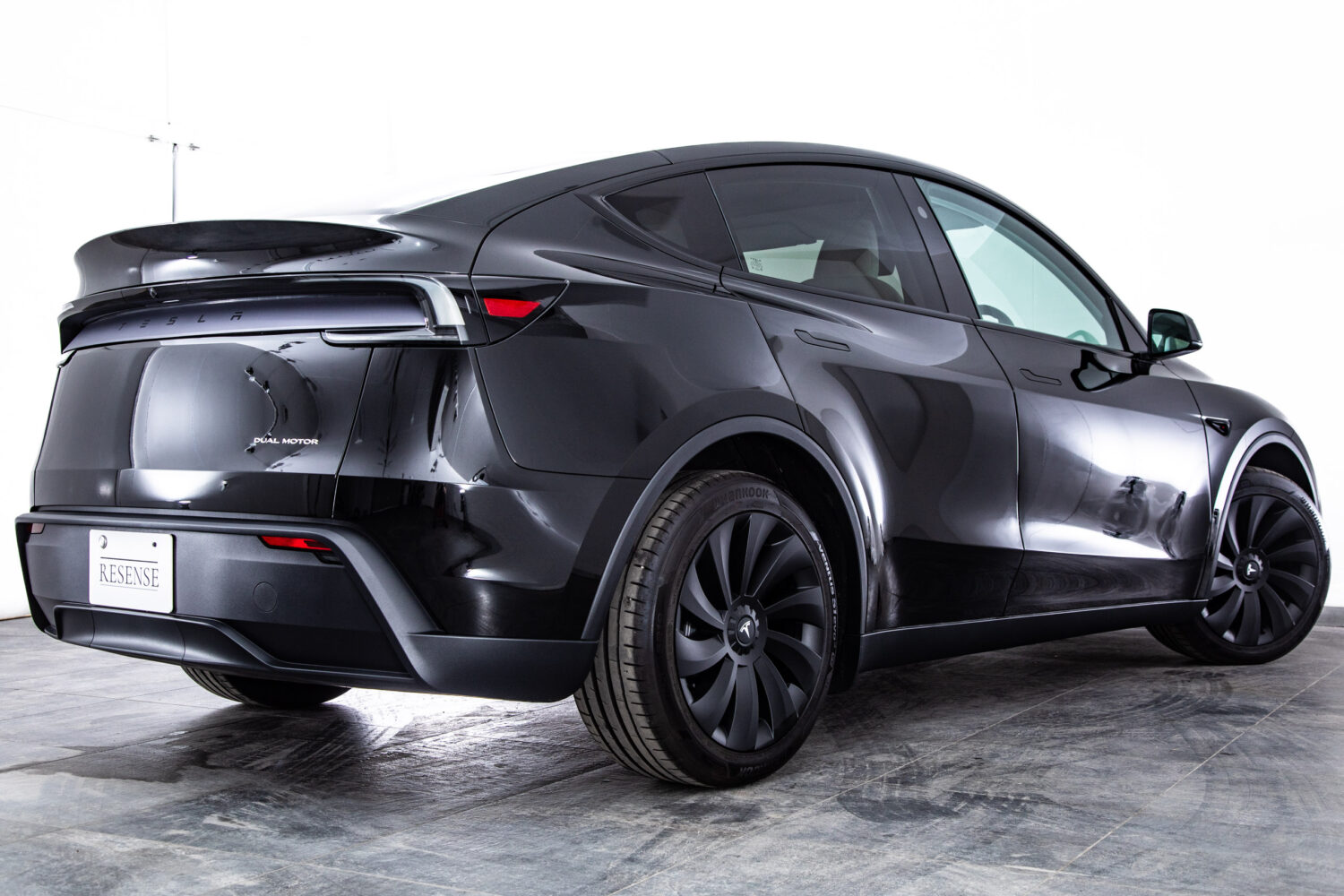 モデルY ロングレンジ 4WD