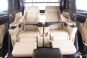 アルファード スぺーシャスラウンジ HEV2.5 4WD