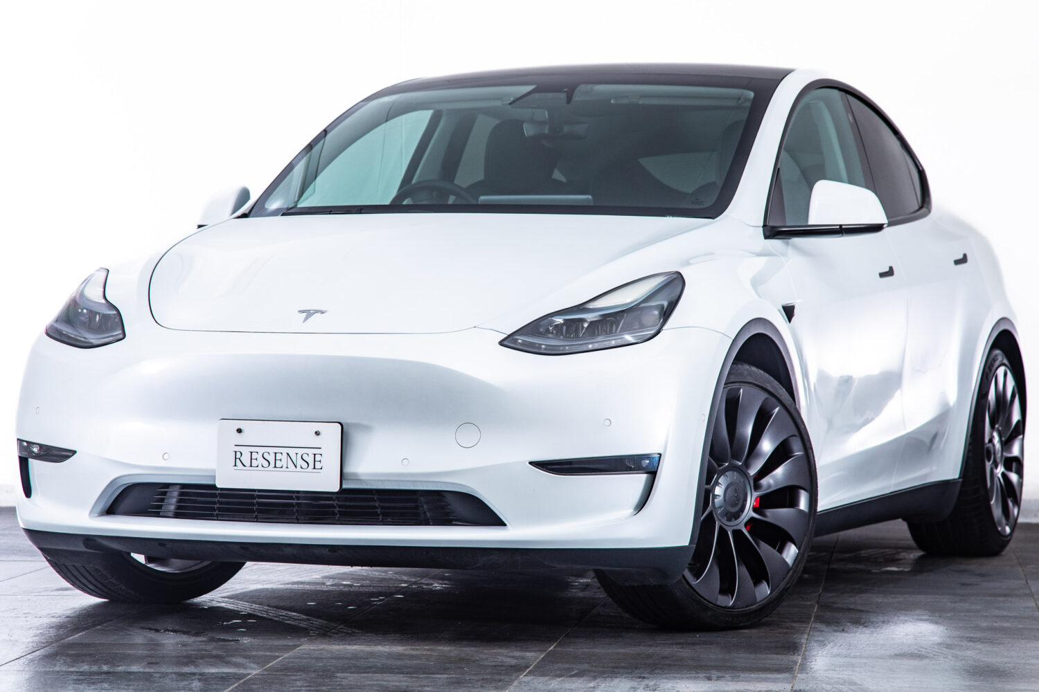 モデルY パフォーマンス 4WD