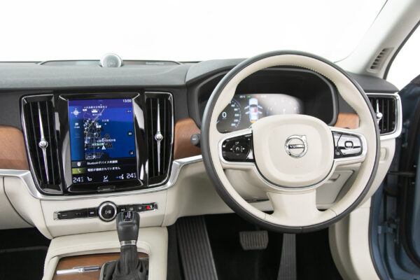 S90 T6 AWD インスクリプション 4WD