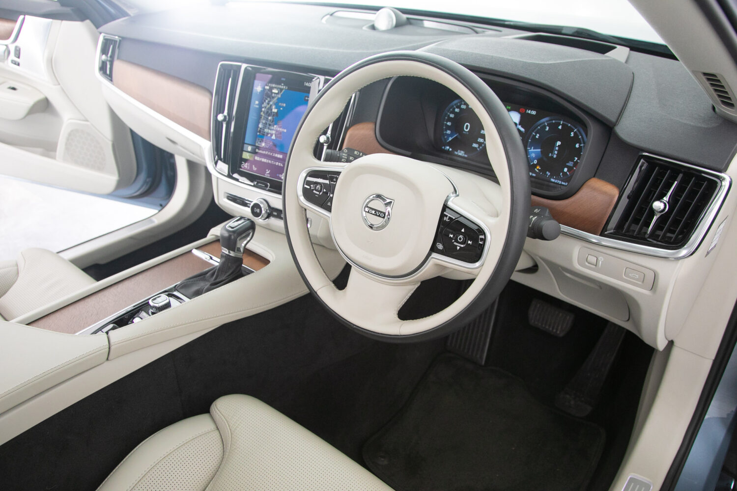 S90 T6 AWD インスクリプション 4WD