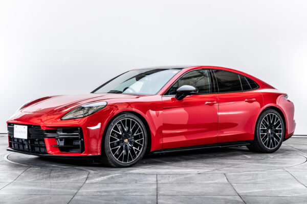 パナメーラ GTS 4WD