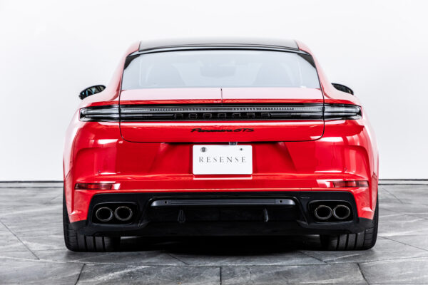 パナメーラ GTS 4WD