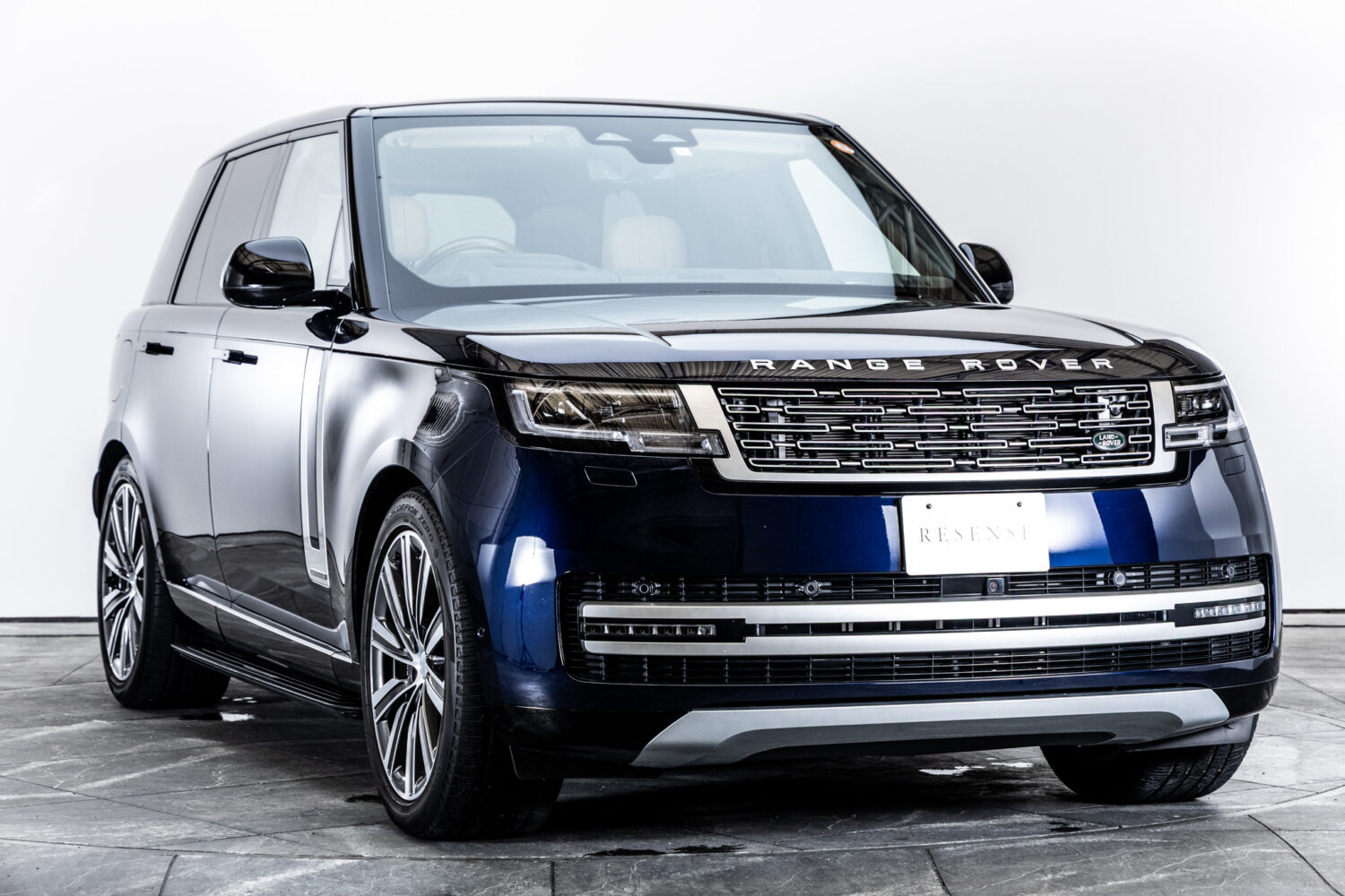レンジローバー オートバイオグラフィ 3.0L P440e SWB 4WD