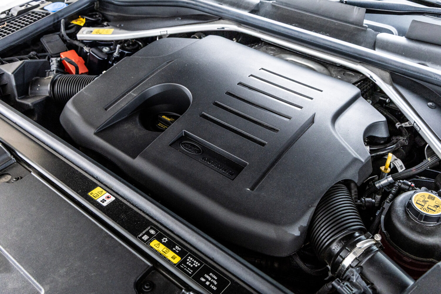 レンジローバー オートバイオグラフィ 3.0L P440e SWB 4WD