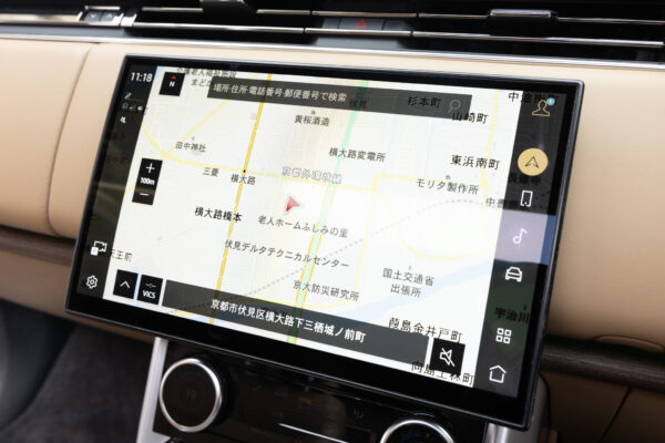 レンジローバー オートバイオグラフィ 3.0L P440e SWB 4WD