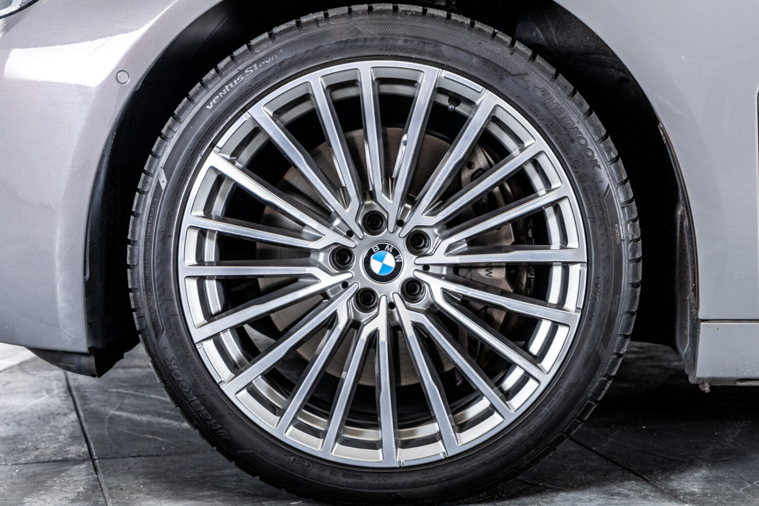 7シリーズ 750i xドライブ ラグジュアリー 4WD