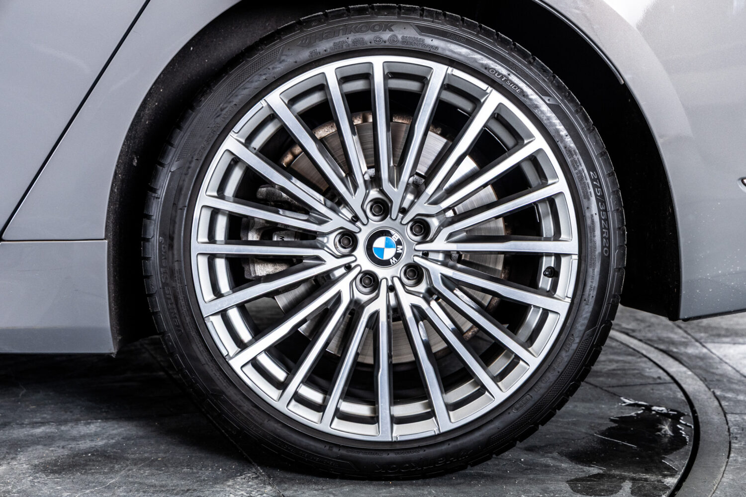 7シリーズ 750i xドライブ ラグジュアリー 4WD