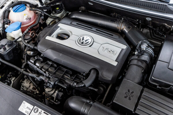 ゴルフ GTI