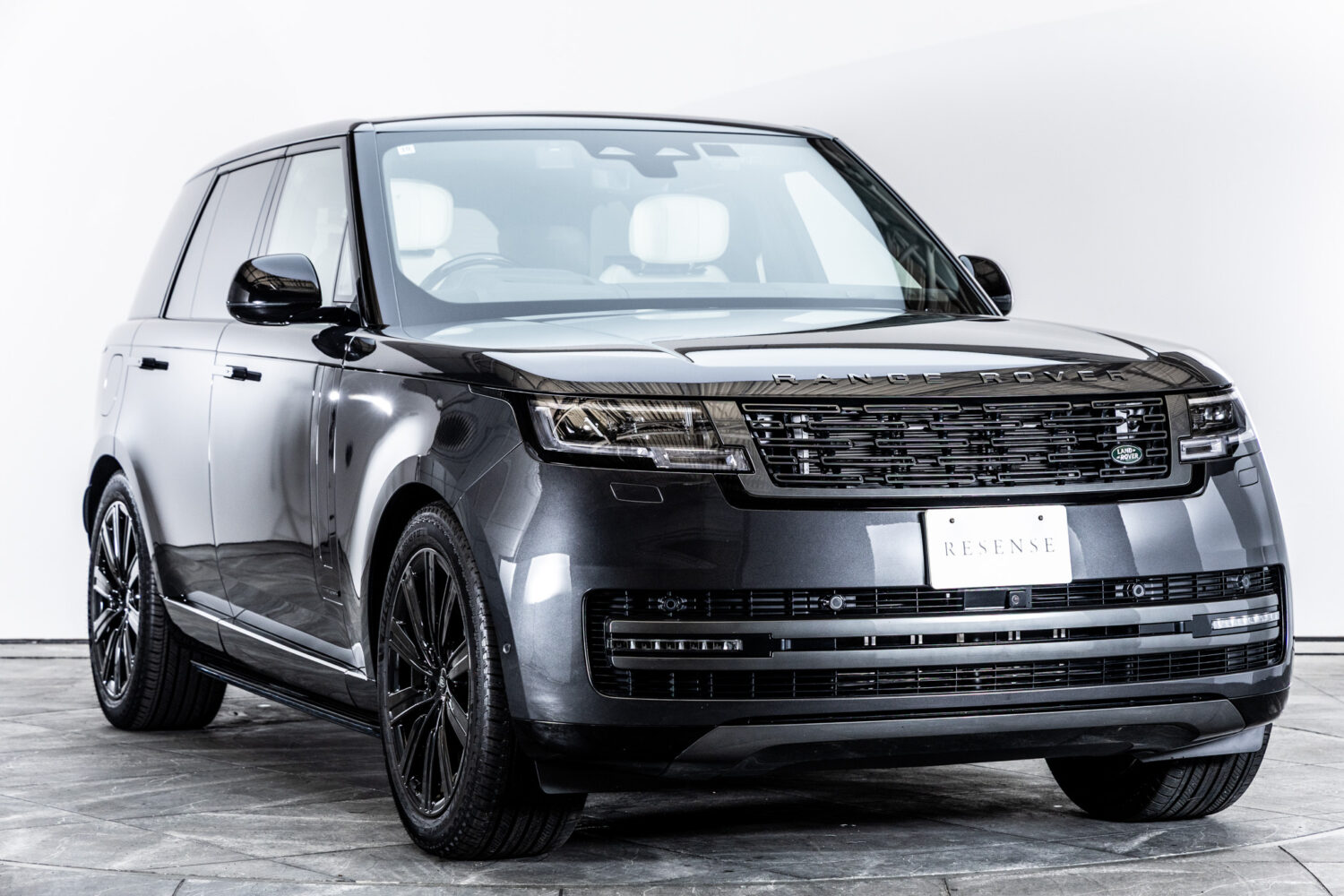レンジローバー オートバイオグラフィ 3.0L P550e SWD 4WD