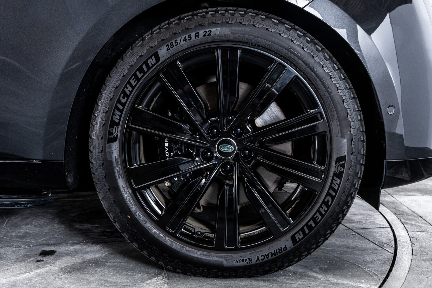 レンジローバー オートバイオグラフィ 3.0L P550e SWD 4WD