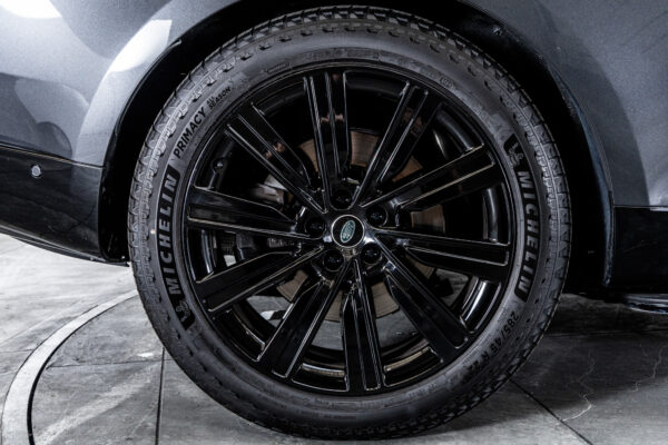 レンジローバー オートバイオグラフィ 3.0L P550e SWD 4WD