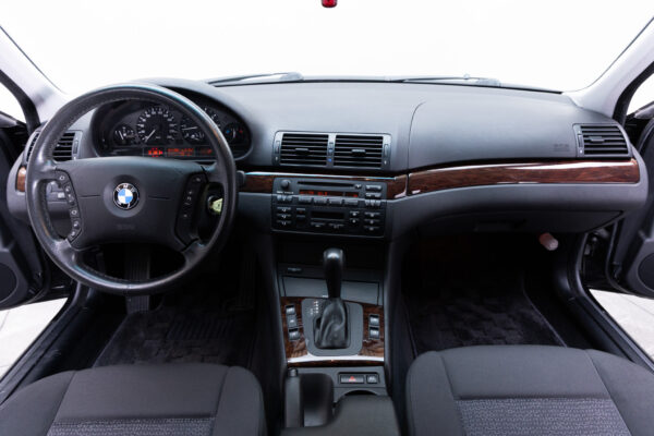 3シリーズ 325i 左H