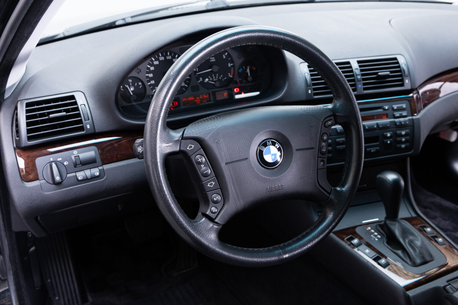 3シリーズ 325i 左H