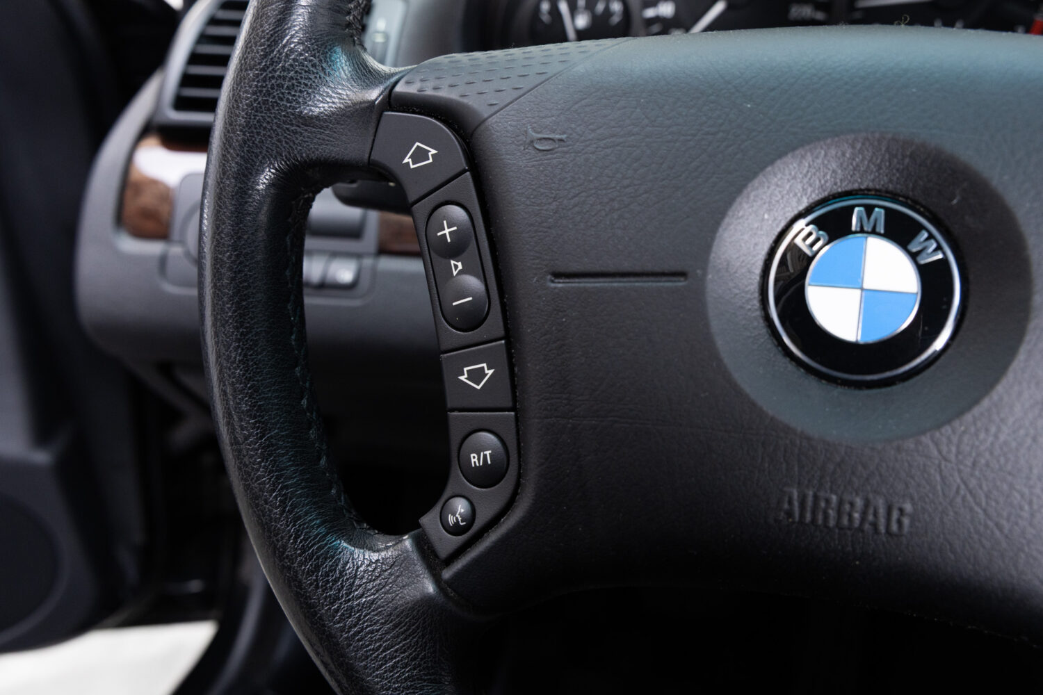 3シリーズ 325i 左H