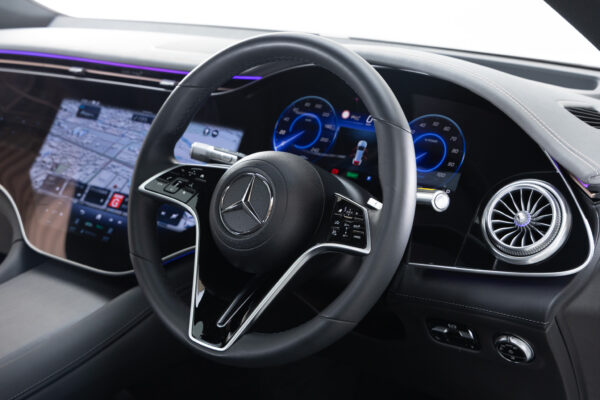 EQS SUV 580 4マチック スポーツ 4WD