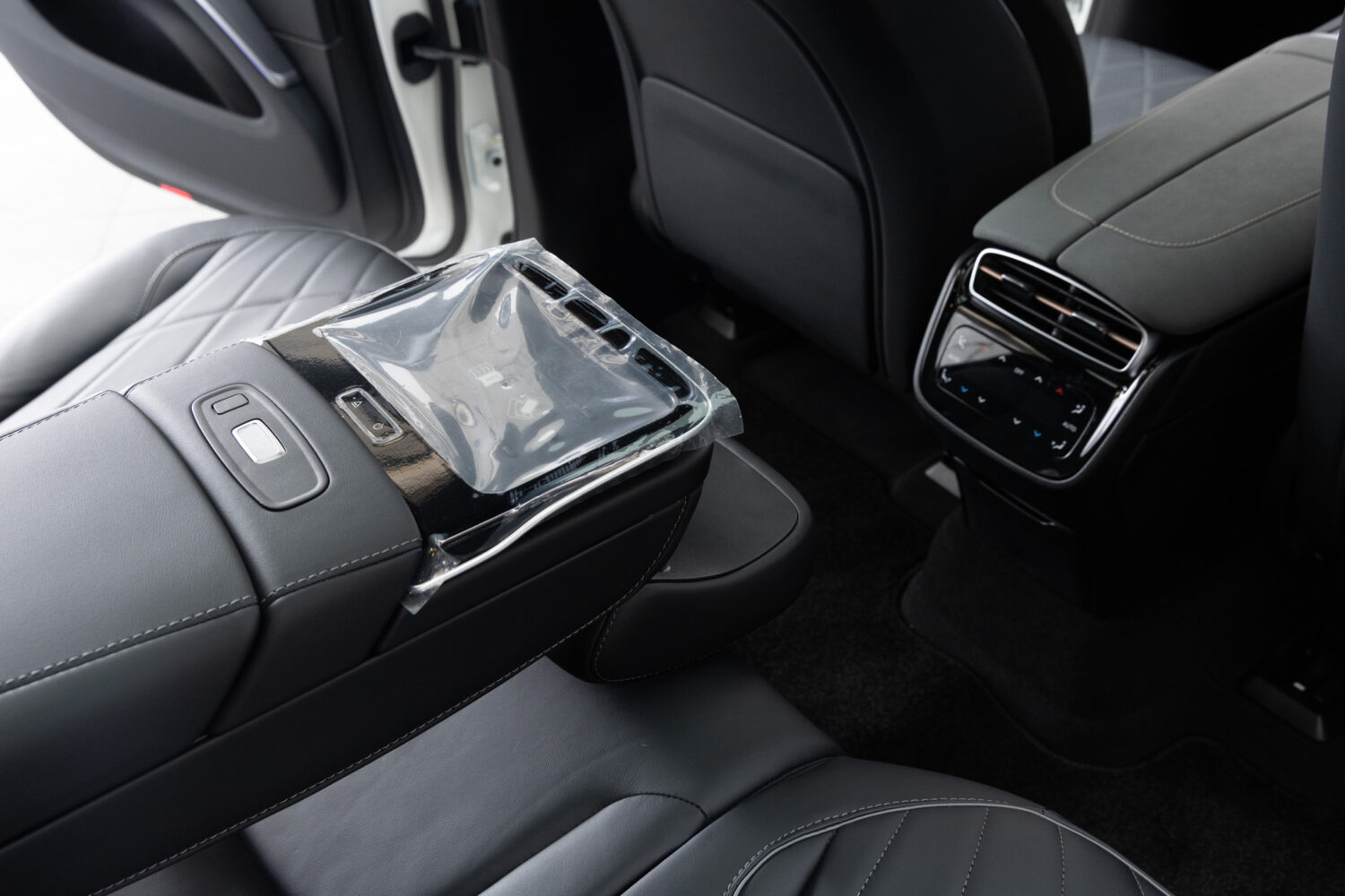 EQS SUV 580 4マチック スポーツ 4WD
