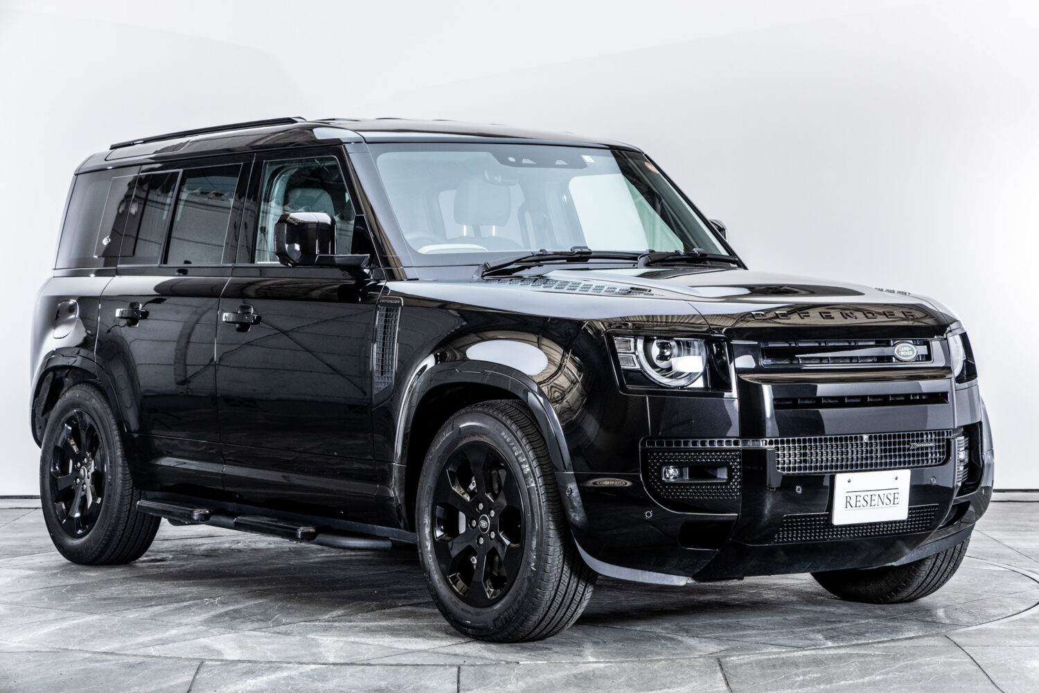 ディフェンダー110X DYNAMIC SE D300 4WD
