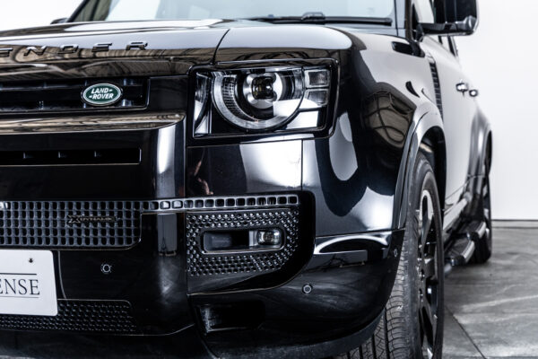 ディフェンダー110X DYNAMIC SE D300 4WD