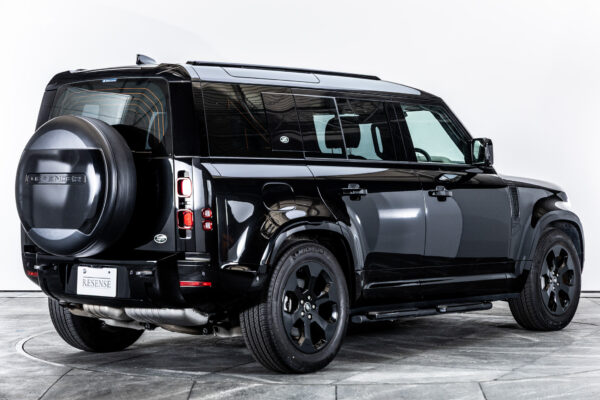 ディフェンダー110X DYNAMIC SE D300 4WD