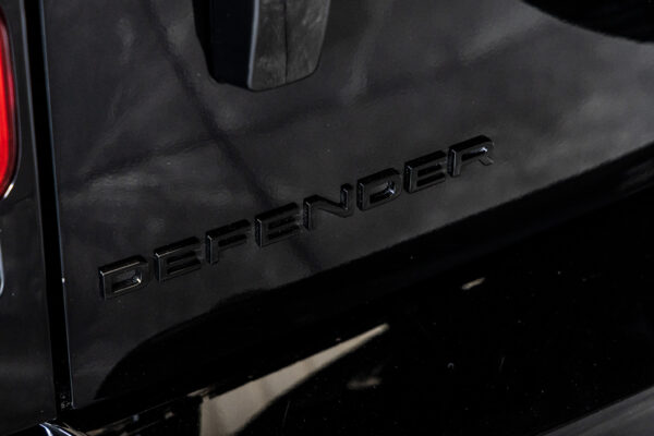 ディフェンダー110X DYNAMIC SE D300 4WD