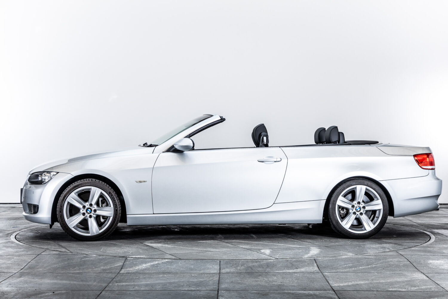 3シリーズカブリオレ　335i