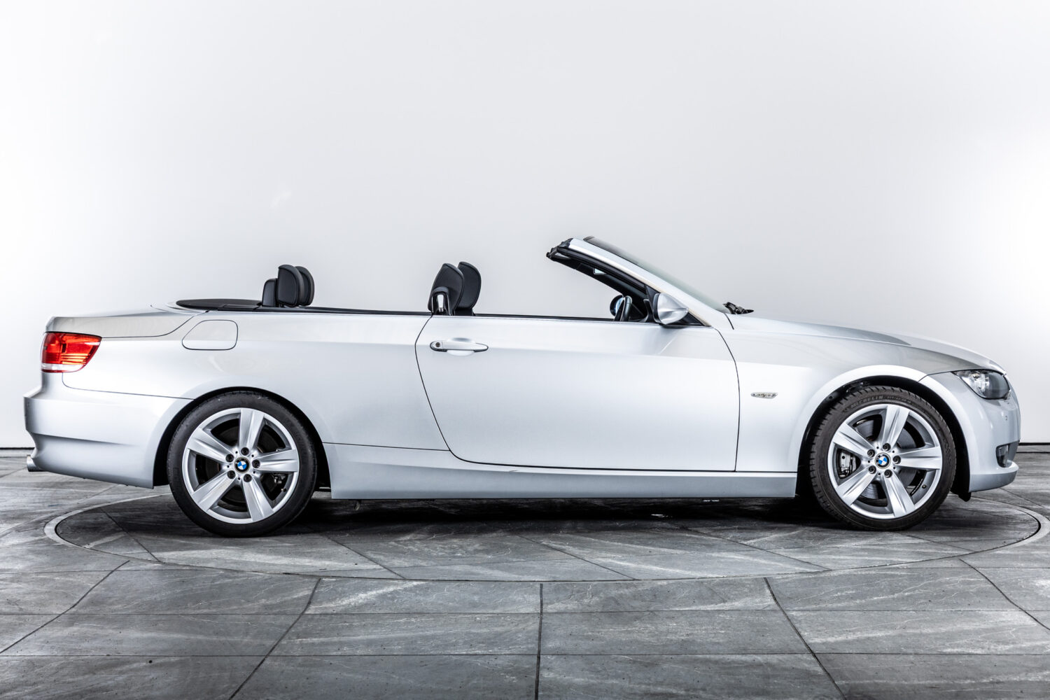 3シリーズカブリオレ　335i