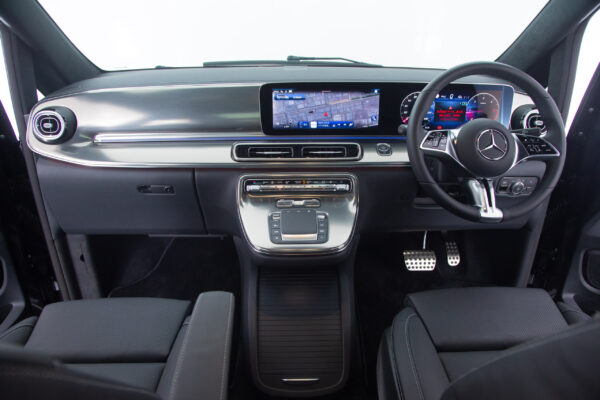 VクラスV220 d エクスクルーシブ ロング プラチナスイート ディーゼルターボ