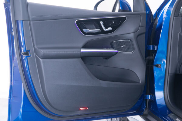 GLCクーペ220 d 4マチック(ISG) AMGラインパッケージ