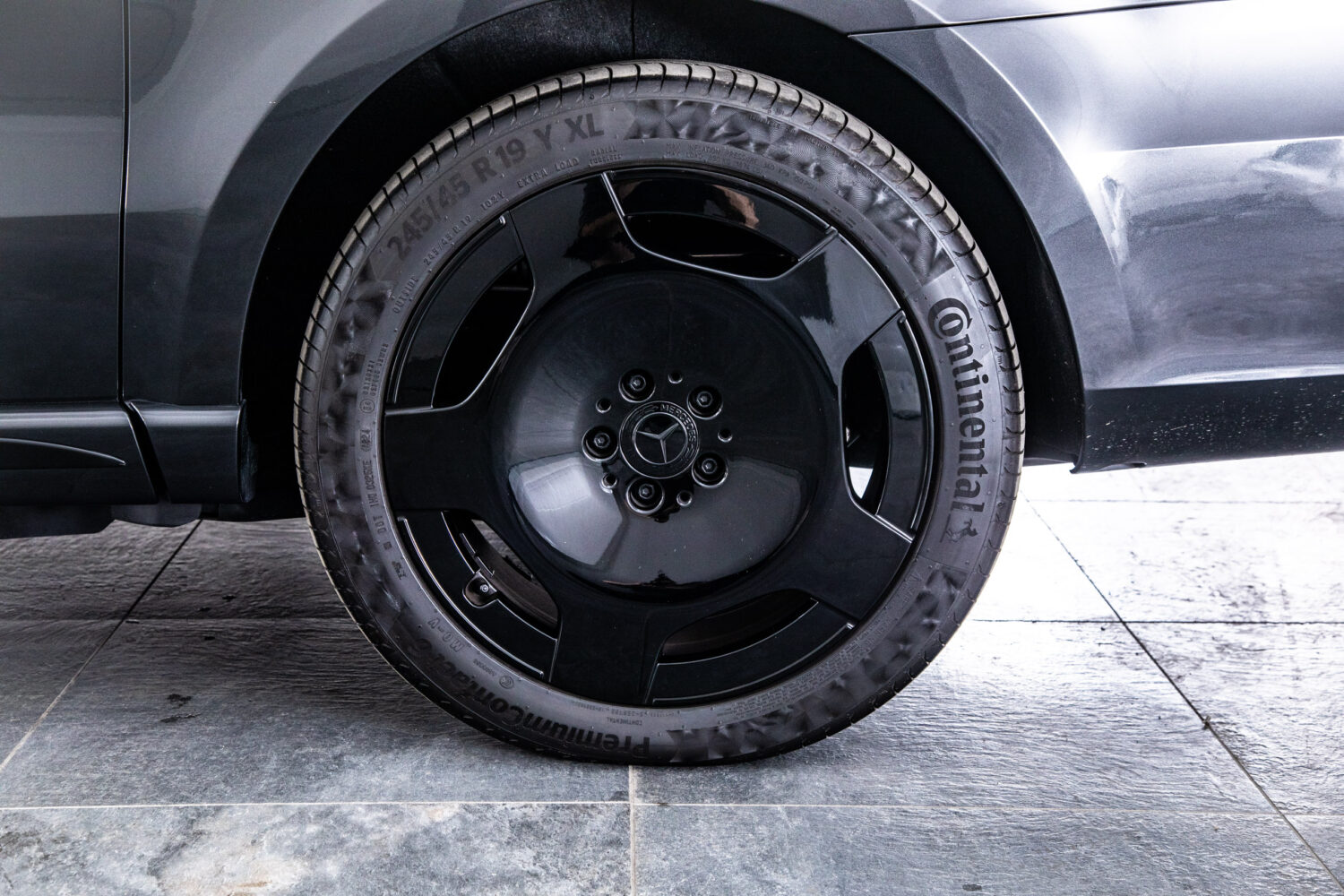 VクラスV220 d エクスクルーシブ ロング プラチナスイート ディーゼルターボ