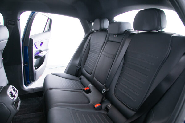 GLCクーペ220 d 4マチック(ISG) AMGラインパッケージ