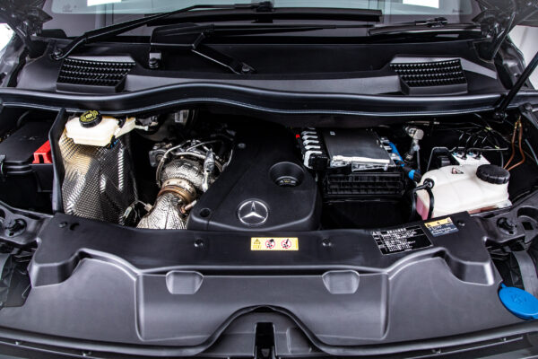 VクラスV220 d エクスクルーシブ ロング プラチナスイート ディーゼルターボ