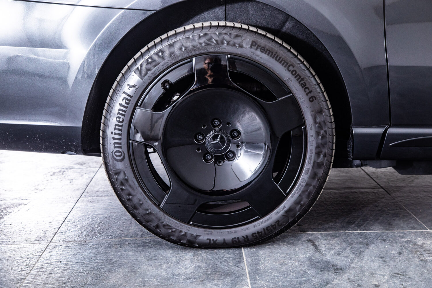 VクラスV220 d エクスクルーシブ ロング プラチナスイート ディーゼルターボ